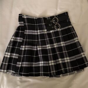 Forever 21 Black and White Plaid Mini Skirt